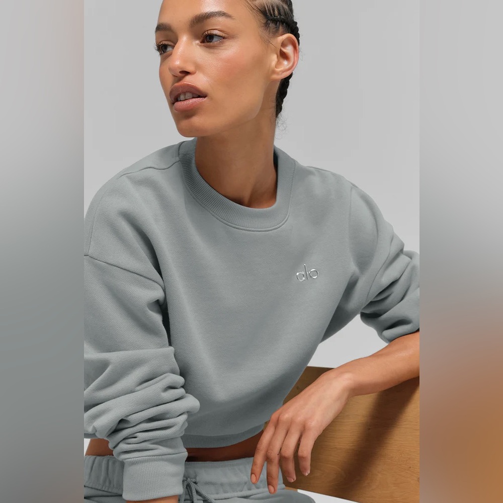 Alo Yoga Cropped Accolade Crewneck Lunar Grey S - Picture 2 of 7